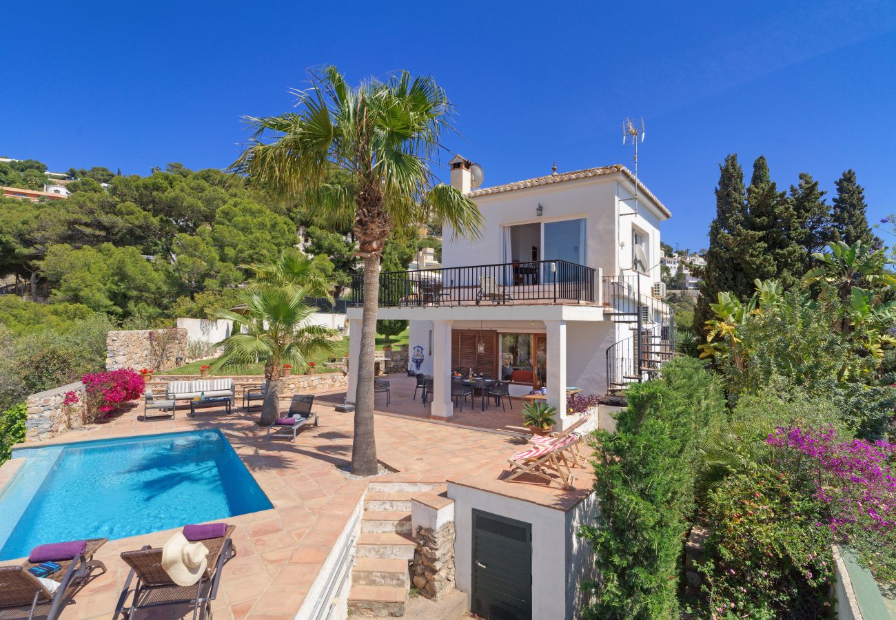 Villa à La Herradura - Fabulous 4 bedroom villa with private pool and amazing views of the bay