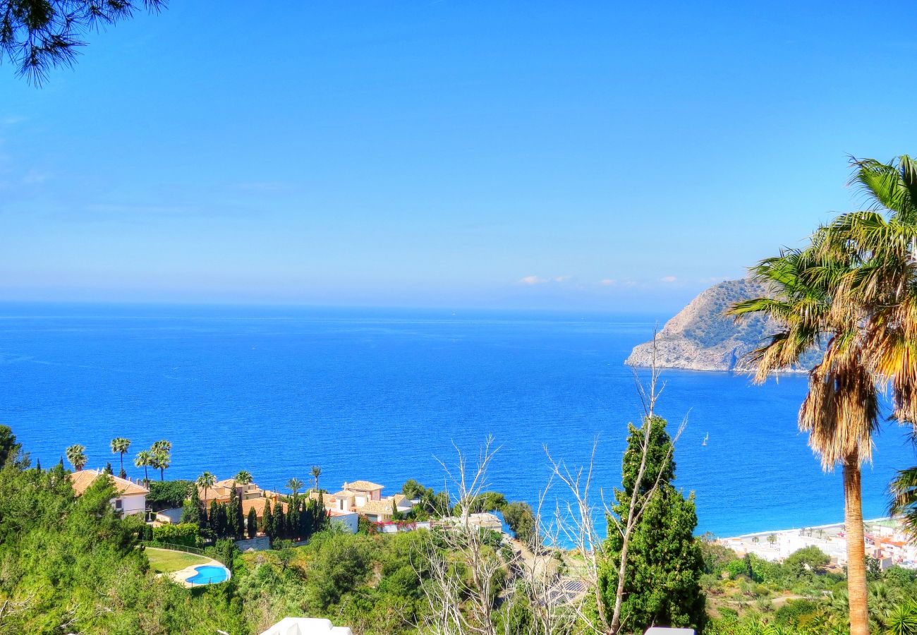 Villa à La Herradura - Belle maison de 3 chambres avec vue imprenable et piscine privée