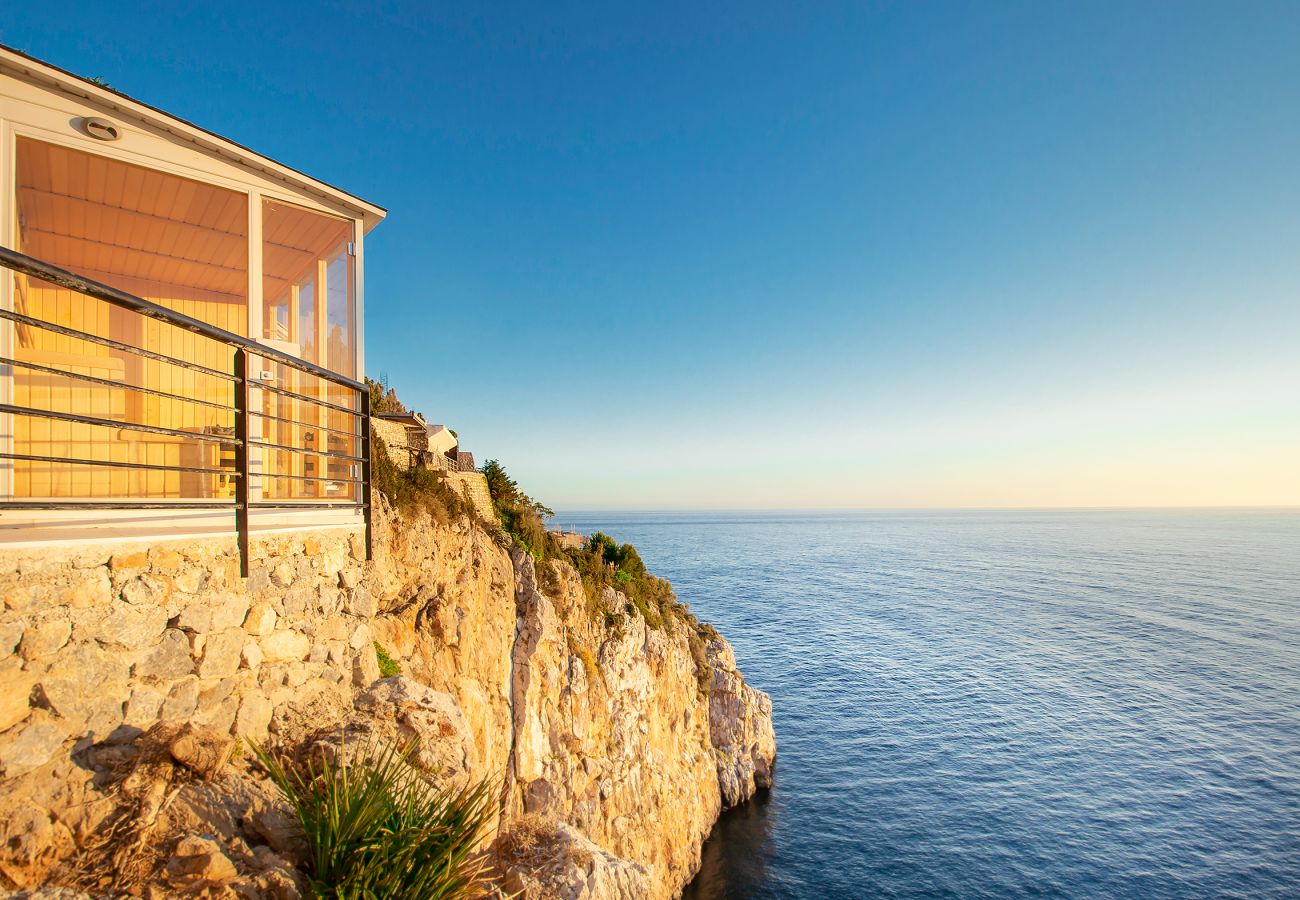 Villa à La Herradura - Incroyable villa de luxe de 7 chambres sur la falaise sur la mer avec piscine privée, sauna et jacuzzi