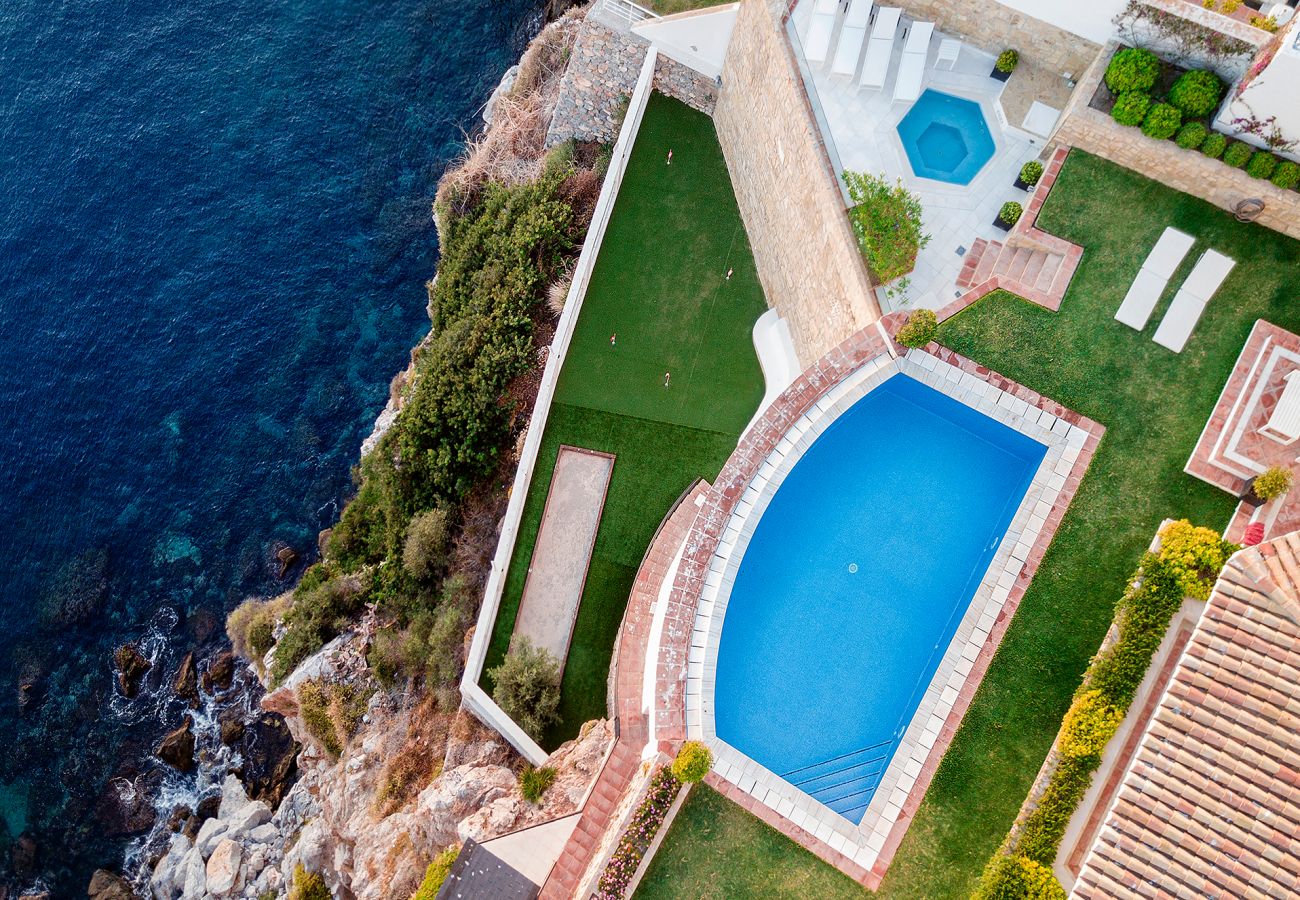 Villa à La Herradura - Incroyable villa de luxe de 7 chambres sur la falaise sur la mer avec piscine privée, sauna et jacuzzi