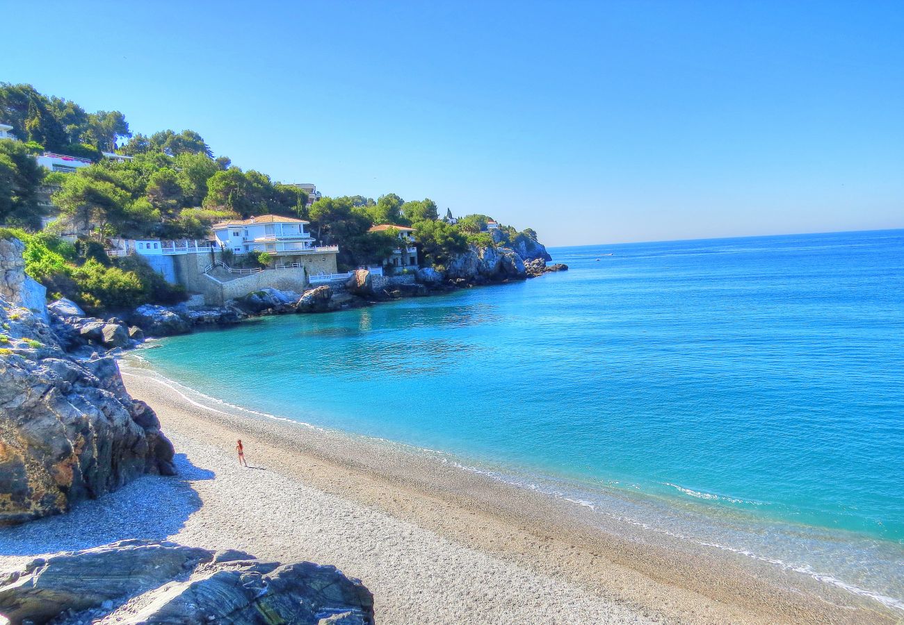 Villa à La Herradura - Incroyable villa de luxe de 7 chambres sur la falaise sur la mer avec piscine privée, sauna et jacuzzi