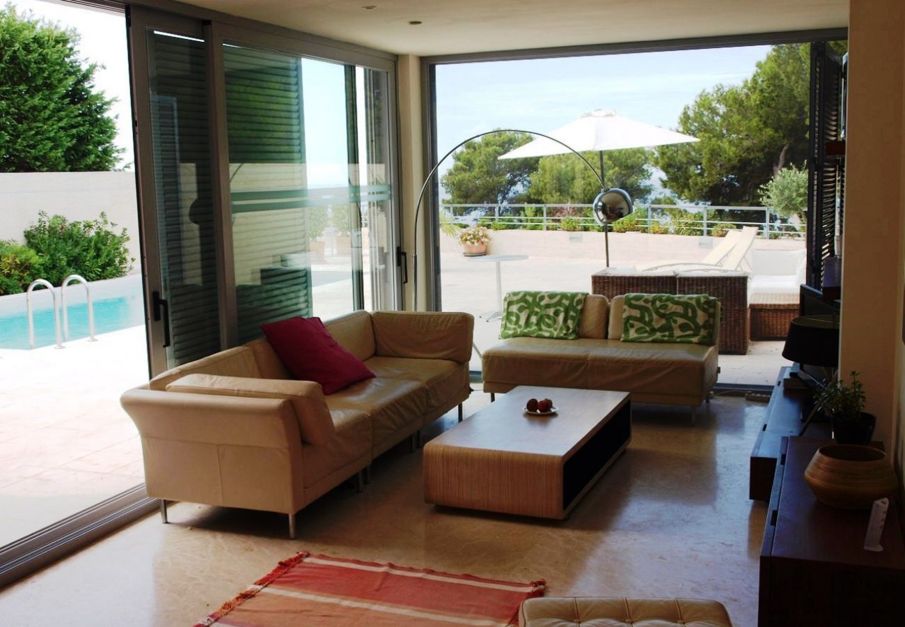 Villa à La Herradura - Belle villa de 3 chambres avec vue et piscine chauffée
