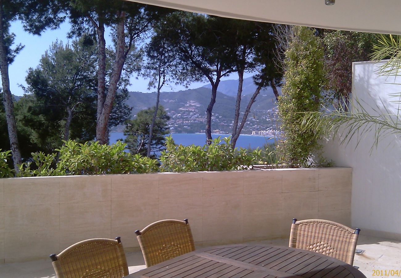 Villa à La Herradura - Belle villa de 3 chambres avec vue et piscine chauffée