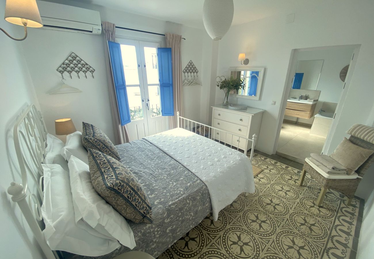 Villa à Almuñecar - Superbe villa de 6 lits avec piscine privée et vue sur la mer.