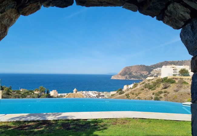  à La Herradura - Stunning 3 bedroom house with communal pool and views