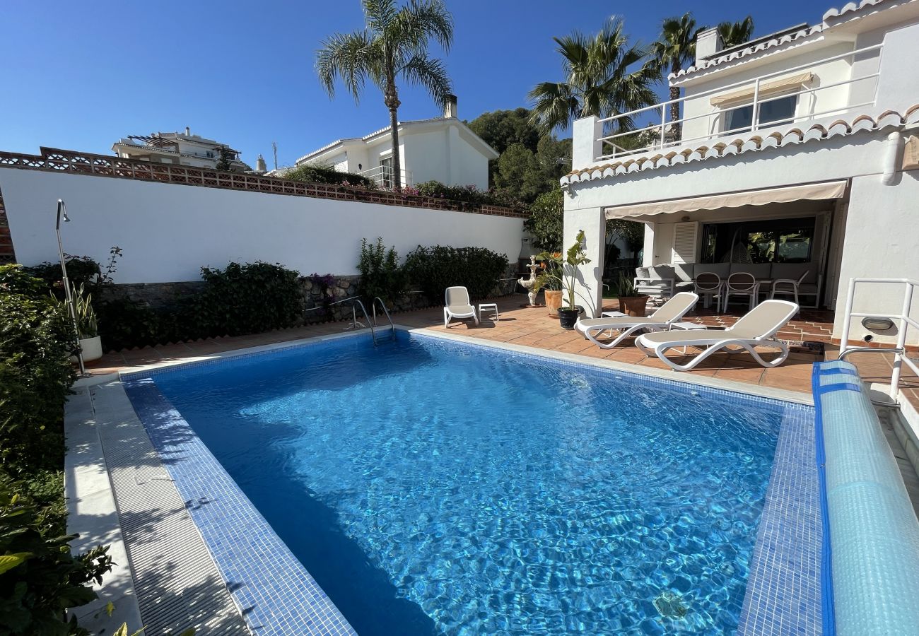 Villa à La Herradura - Marina Azul