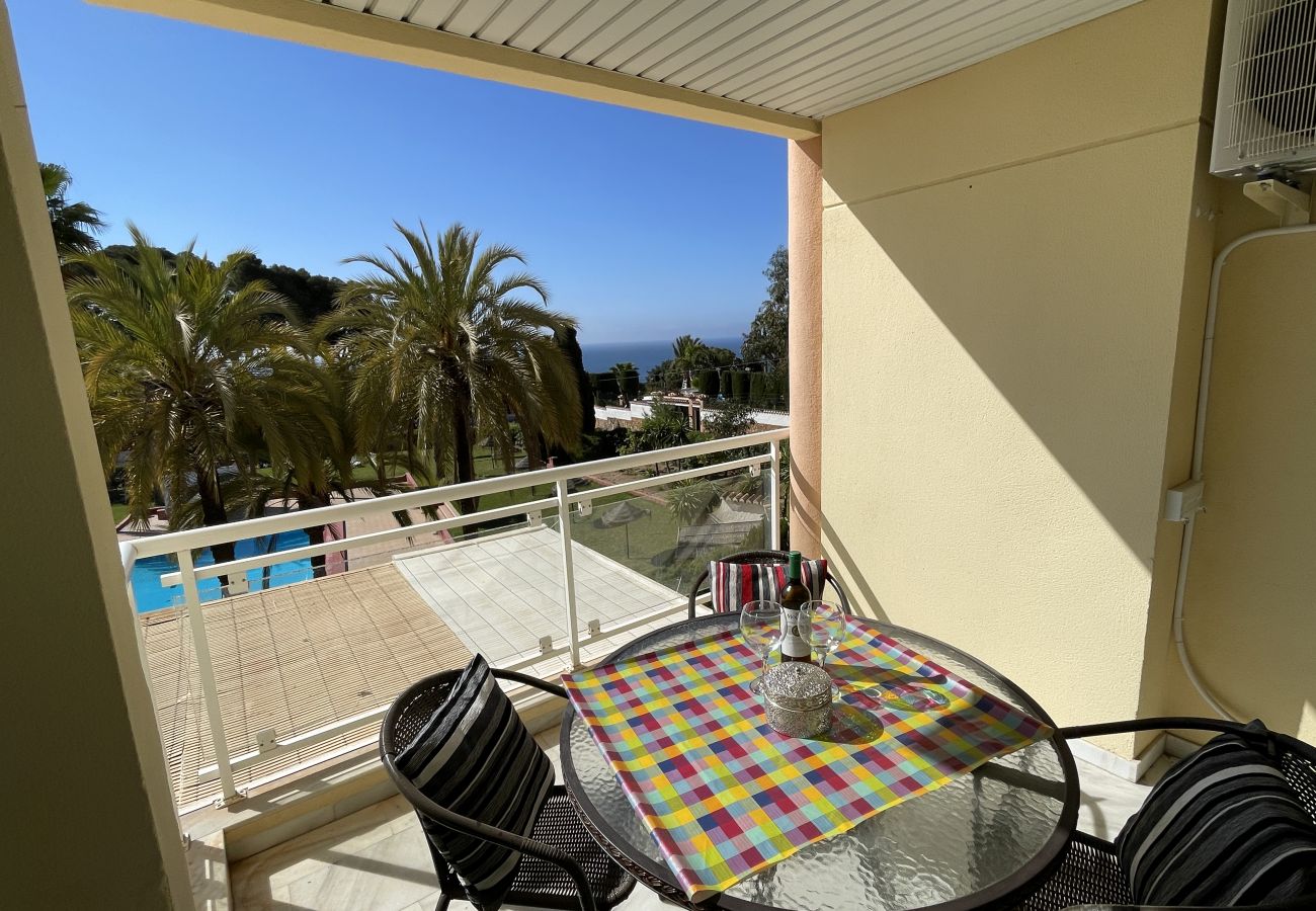 Appartement à La Herradura - South facing apartment, 7 mins walk from beach