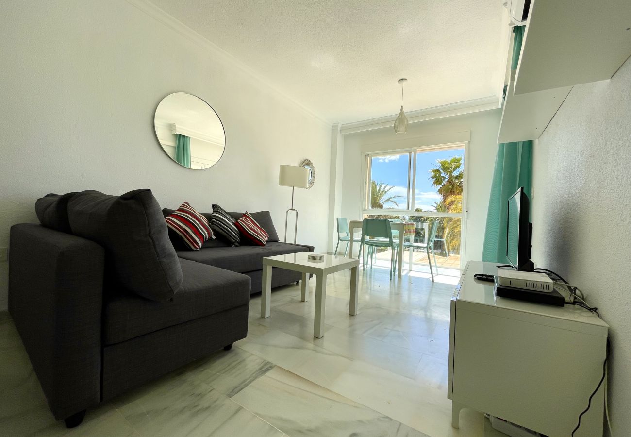 Appartement à La Herradura - South facing apartment, 7 mins walk from beach