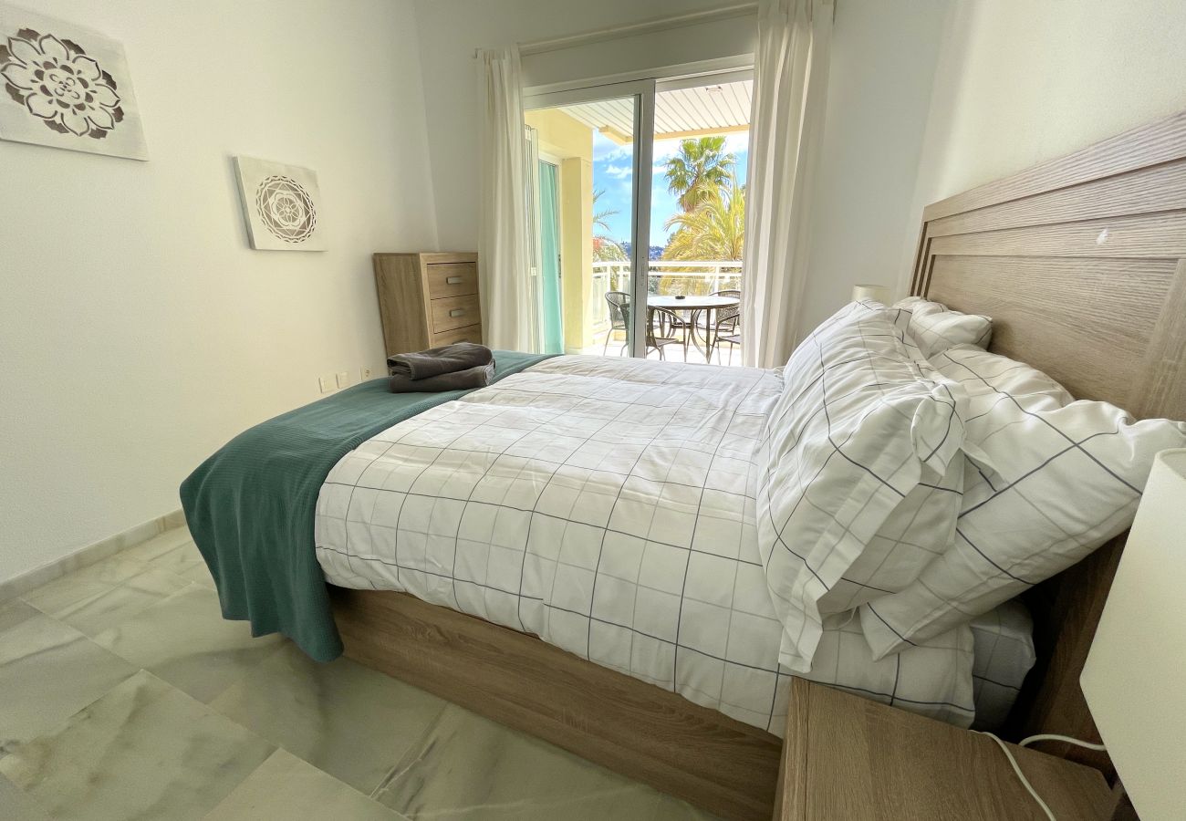 Appartement à La Herradura - South facing apartment, 7 mins walk from beach