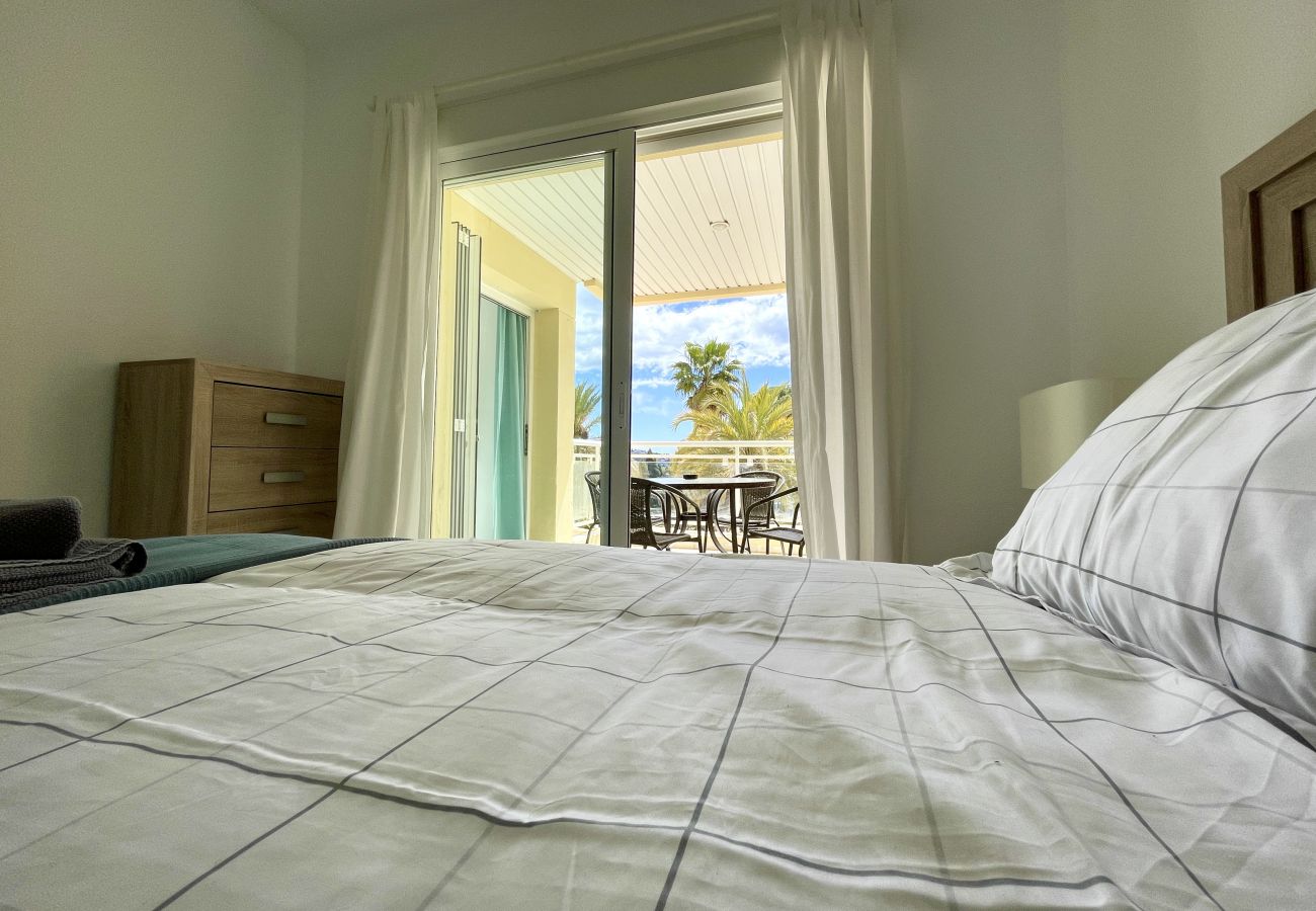 Appartement à La Herradura - South facing apartment, 7 mins walk from beach