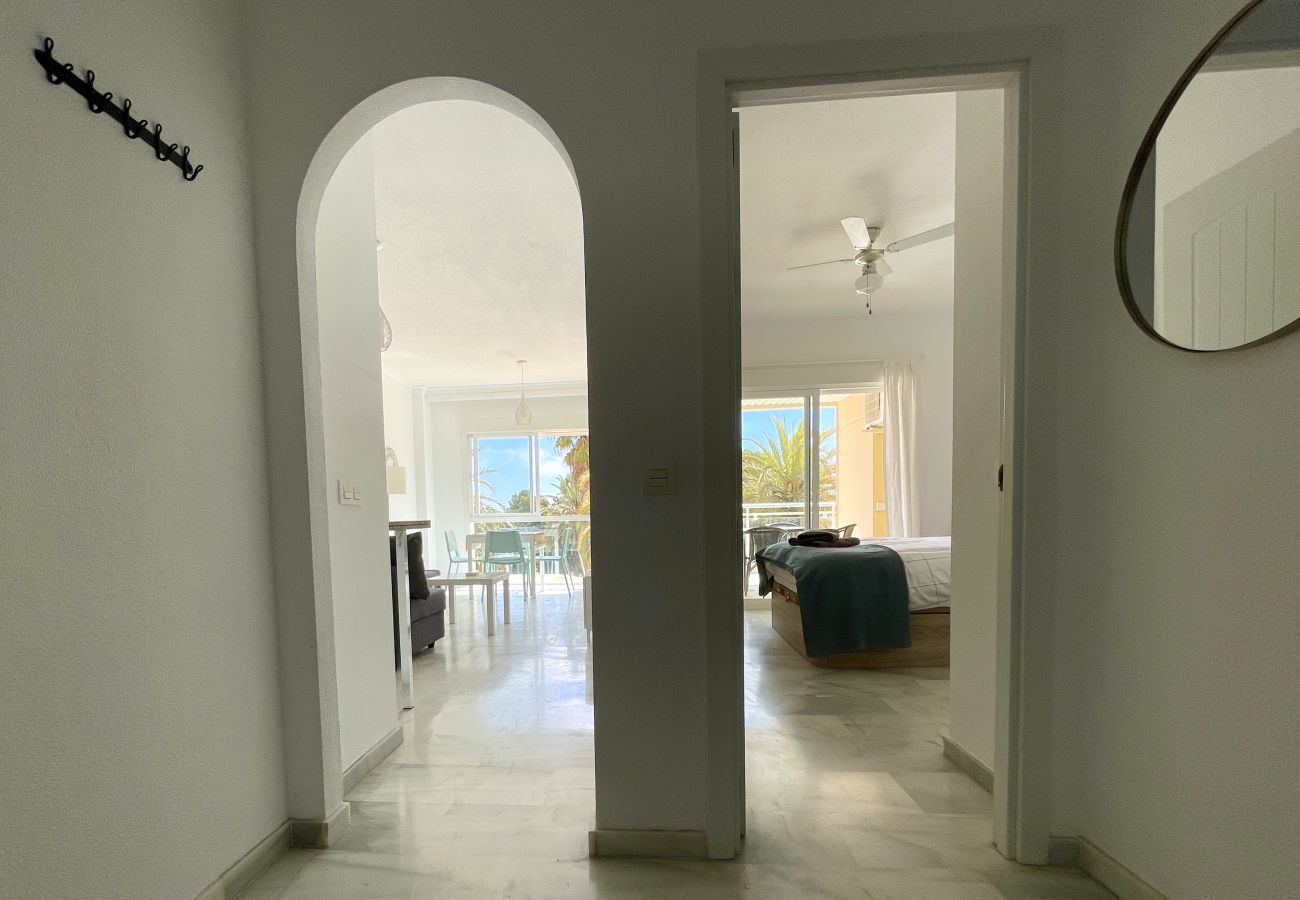 Appartement à La Herradura - South facing apartment, 7 mins walk from beach