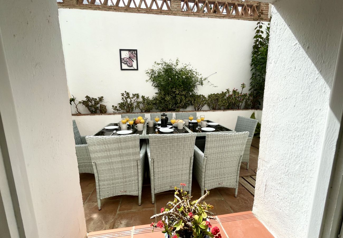 Villa à La Herradura - Fab 4 bed villa in the heart of the village