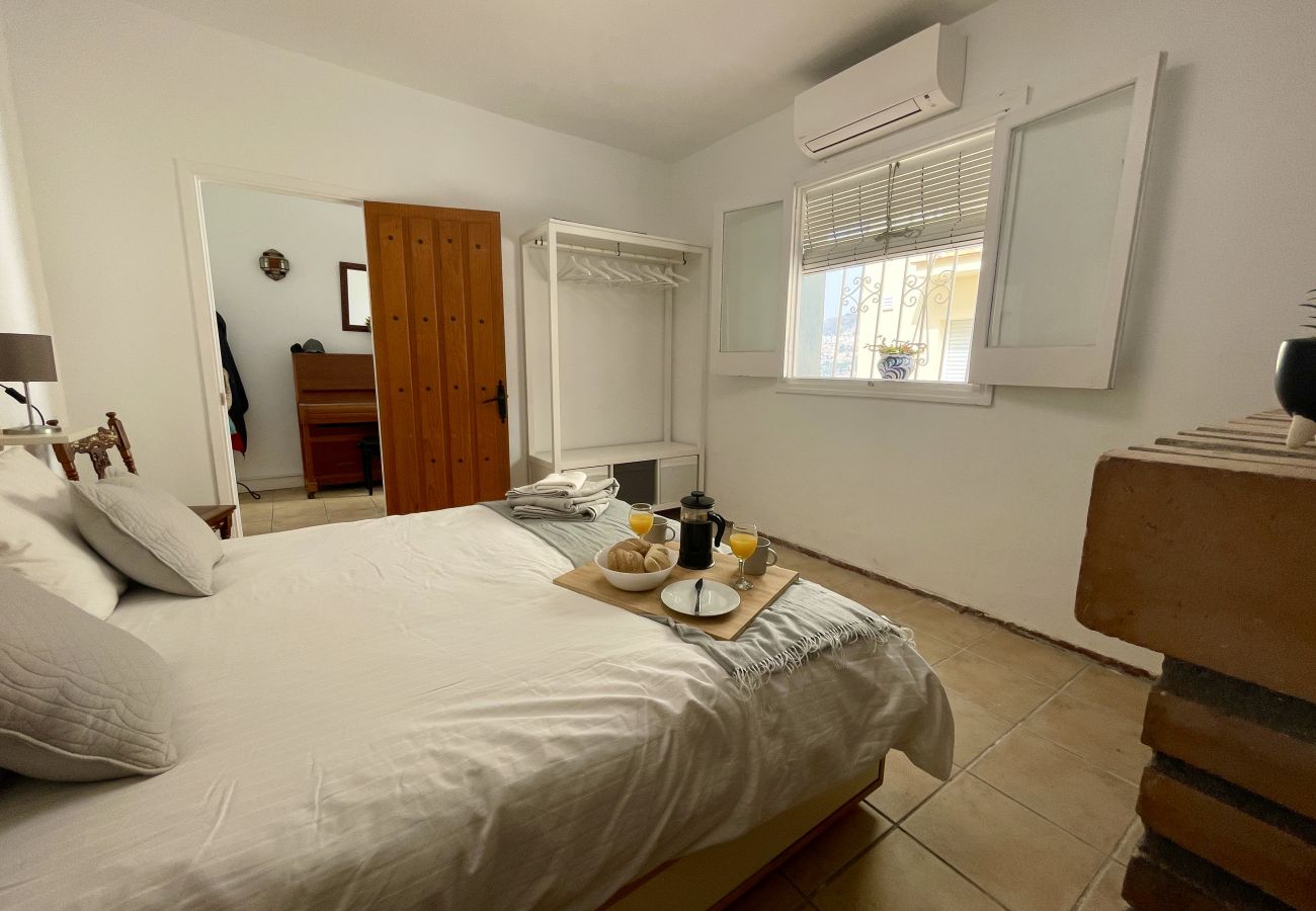 Villa à La Herradura - Fab 4 bed villa in the heart of the village