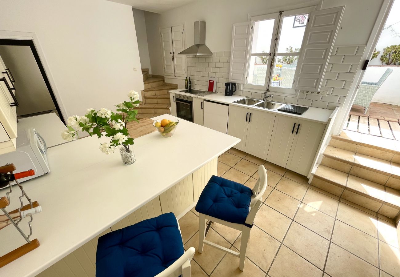 Villa à La Herradura - Fab 4 bed villa in the heart of the village