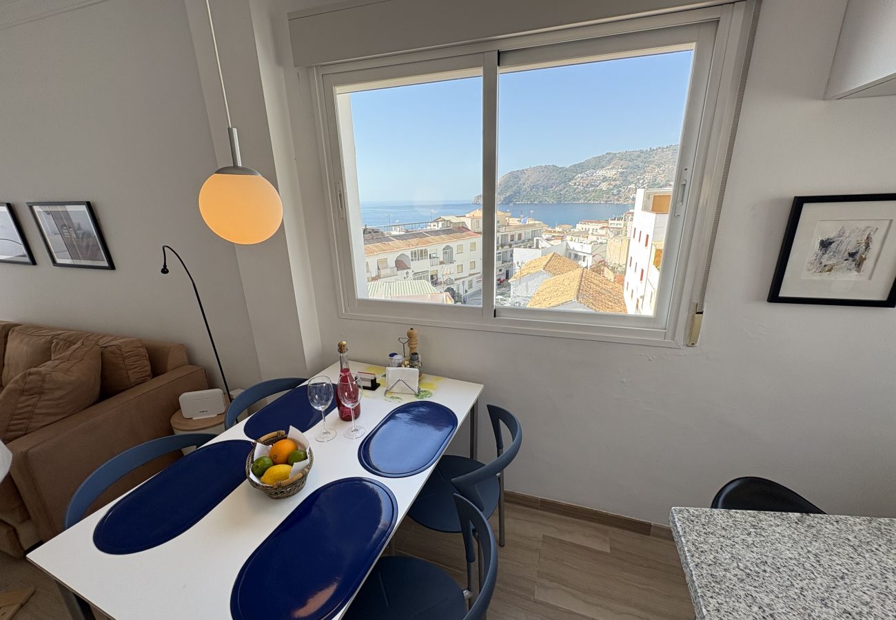 Appartement à La Herradura - Lovely 2 bed apartment within walking distance to the beach and town