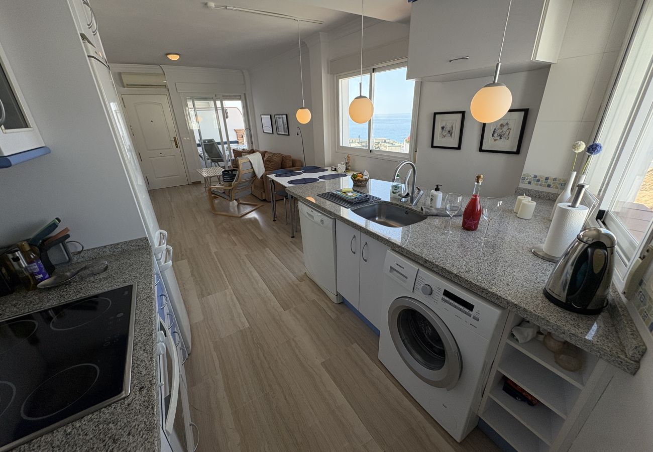 Appartement à La Herradura - Lovely 2 bed apartment within walking distance to the beach and town