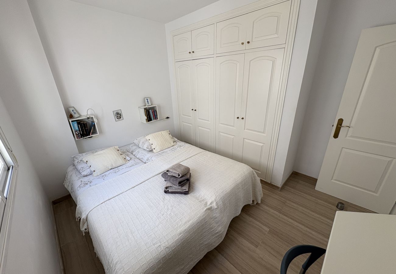 Appartement à La Herradura - Lovely 2 bed apartment within walking distance to the beach and town