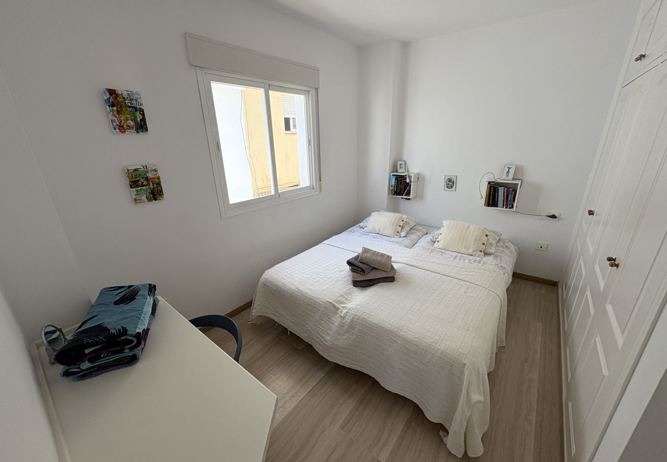 Appartement à La Herradura - Lovely 2 bed apartment within walking distance to the beach and town