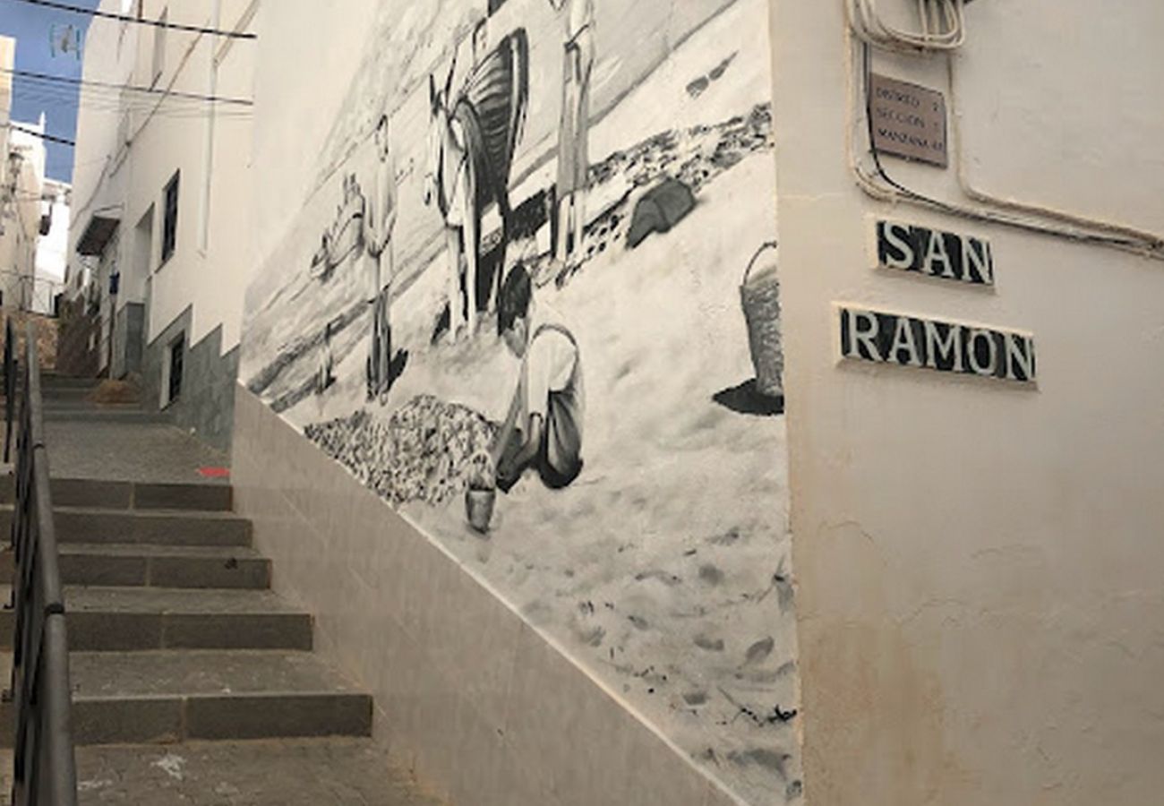 Appartement à La Herradura - Lovely 2 bed apartment within walking distance to the beach and town