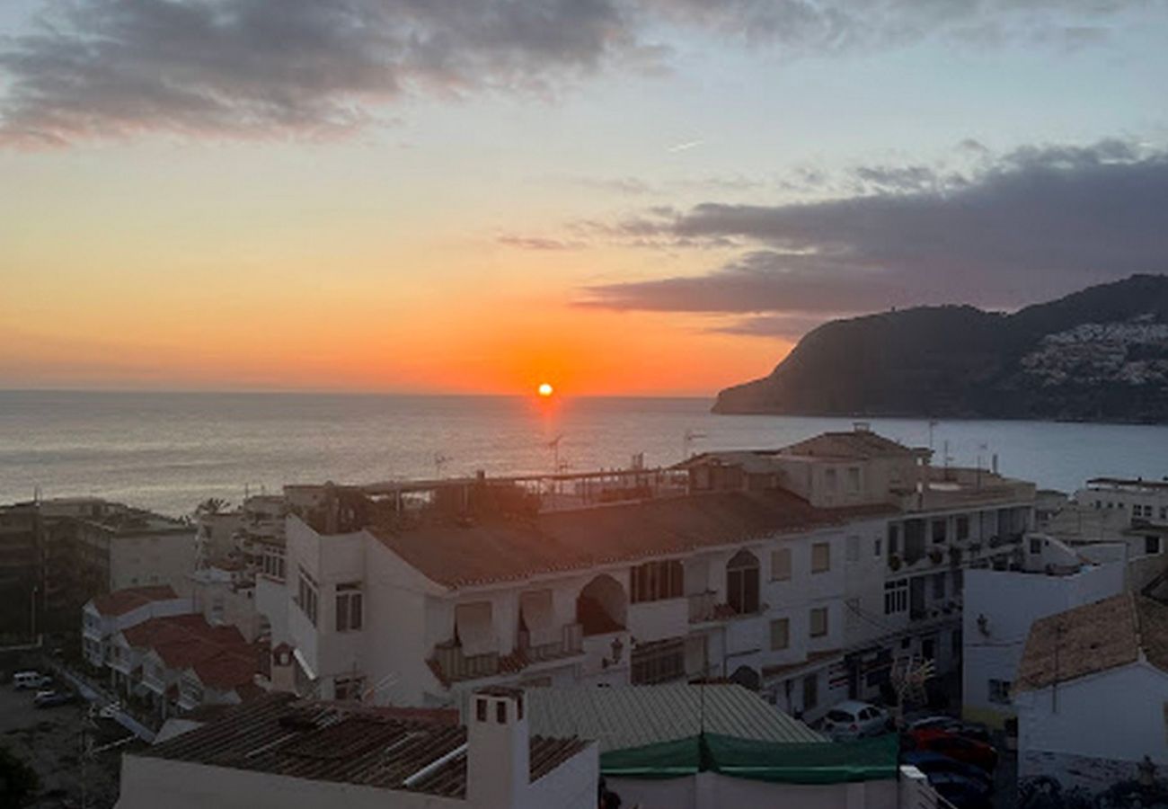 Appartement à La Herradura - Lovely 2 bed apartment within walking distance to the beach and town