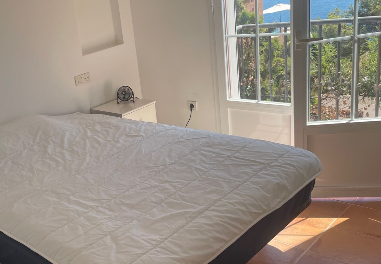 Maison à La Herradura - Lovely Four Bedroom Townhouse with great Sea Views